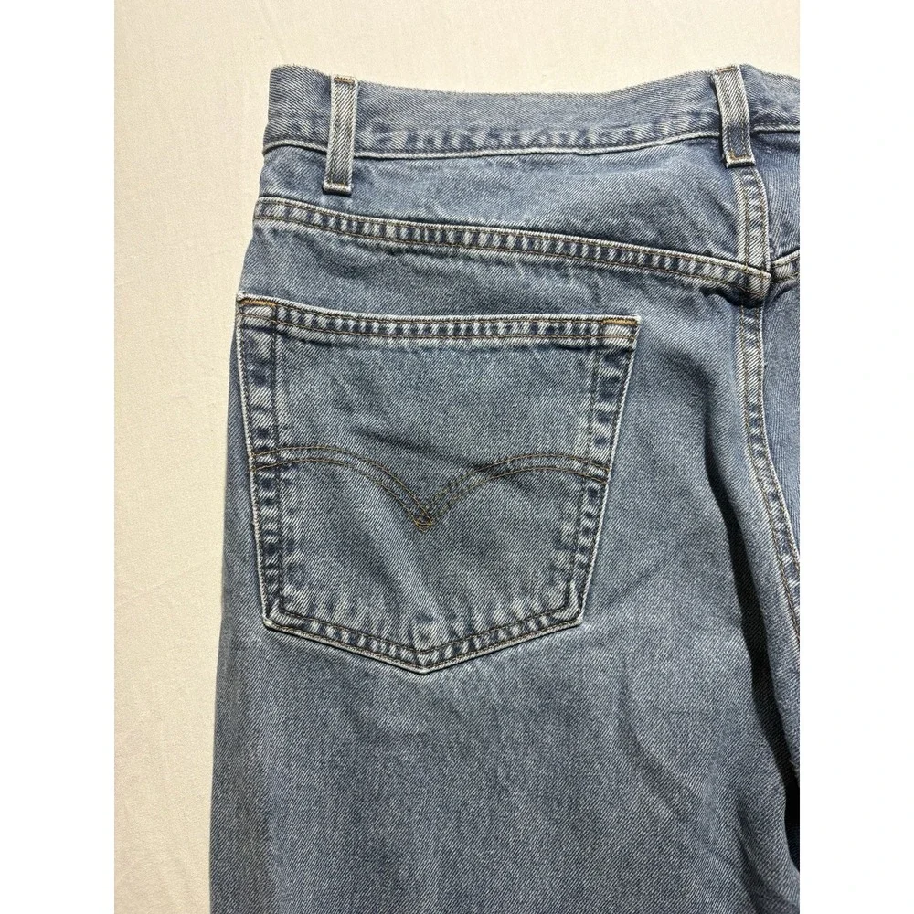 Levi's 550 Relaxed Fit Jeans Men's 38x30 Light Wash Blue Denim Cotton Pants